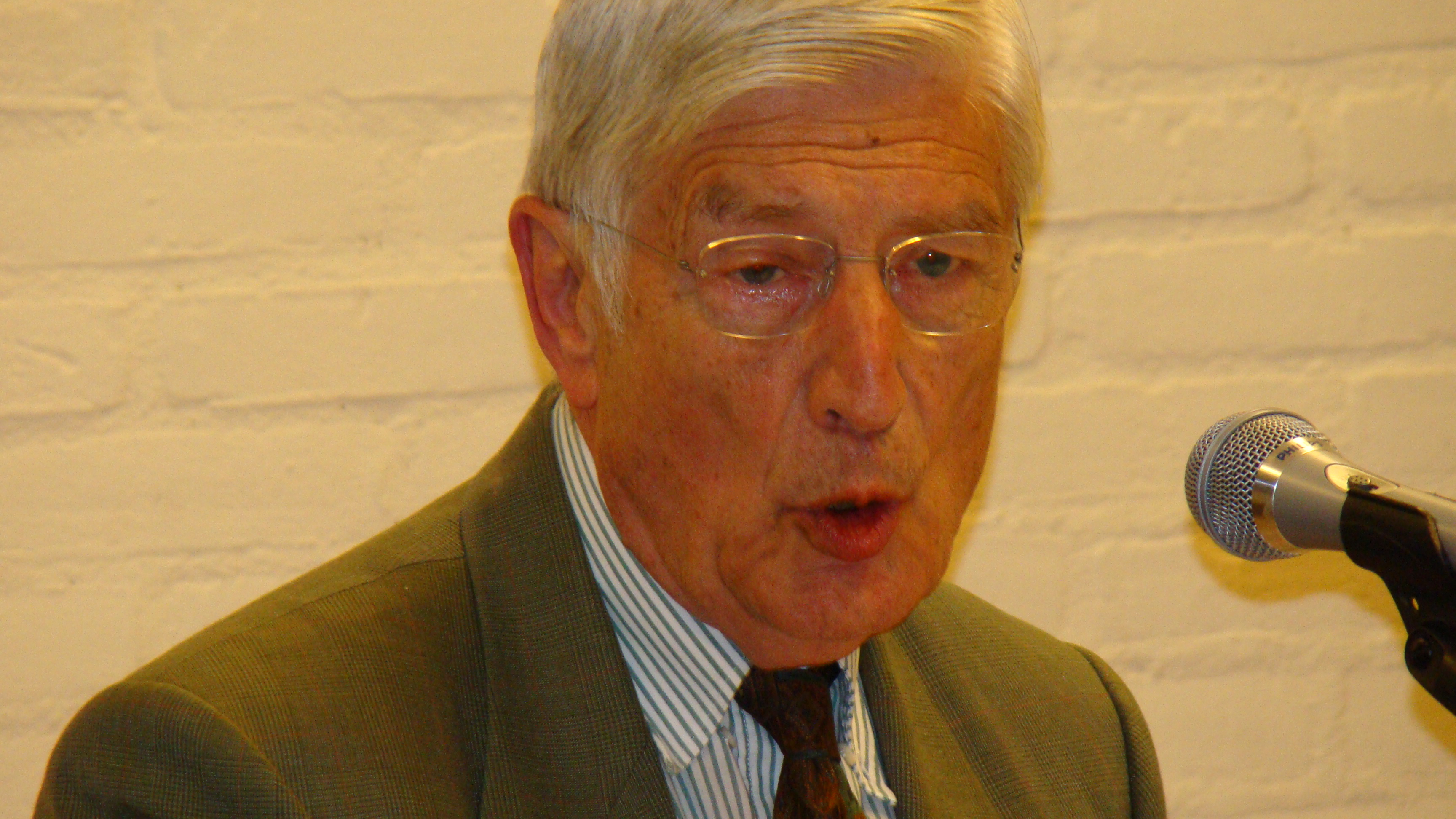 Van Agt